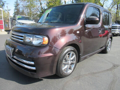 2009 Nissan cube for sale at LULAY'S CAR CONNECTION in Salem OR