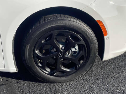 2024 Chrysler Pacifica Plug-In Hybrid