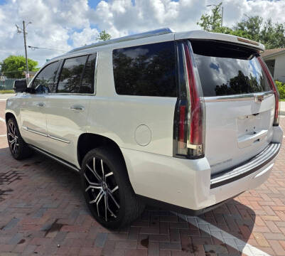 2019 Cadillac Escalade Platinum