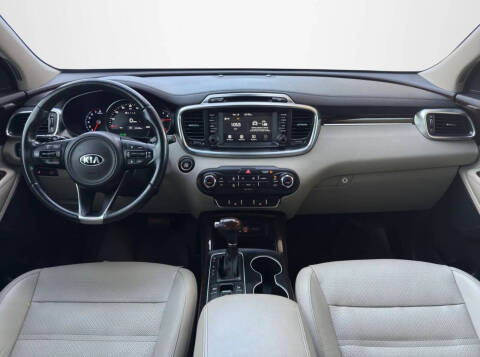 2018 Kia Sorento EX V6
