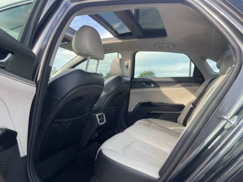 2021 Kia K5 EX