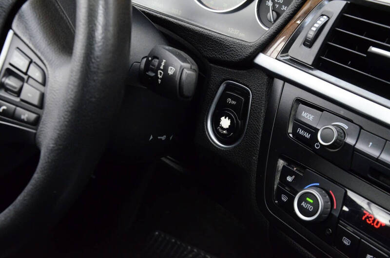 2015 BMW 3 Series 328i xDrive