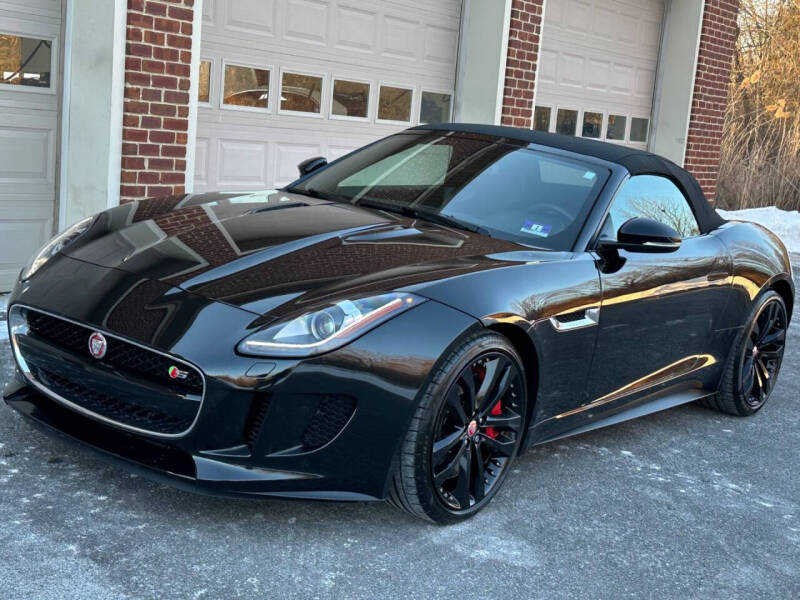 2015 Jaguar F-TYPE V8 S