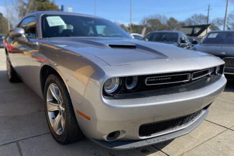 2016 Dodge Challenger SXT