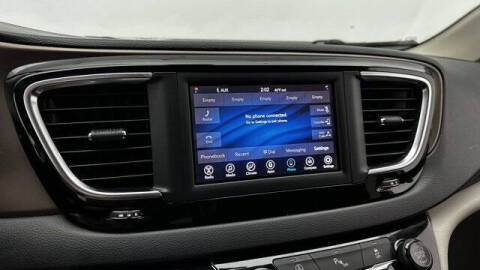 2019 Chrysler Pacifica LX