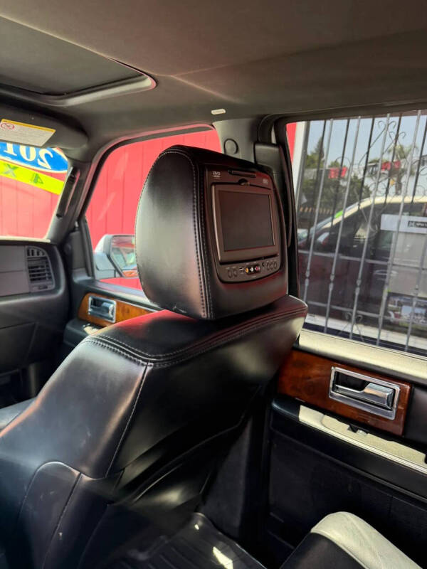2015 Lincoln Navigator L