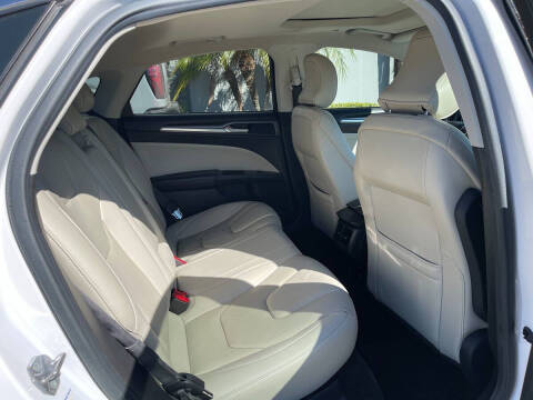 2016 Ford Fusion Energi Titanium