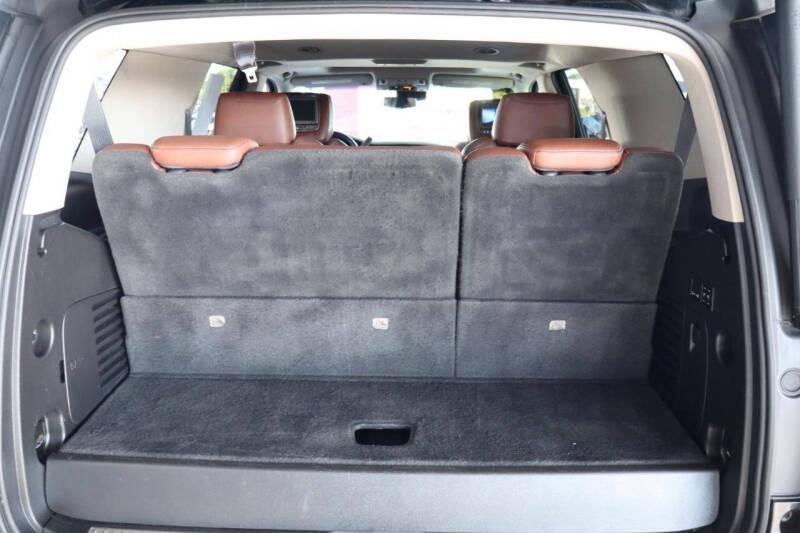 2018 Cadillac Escalade Luxury