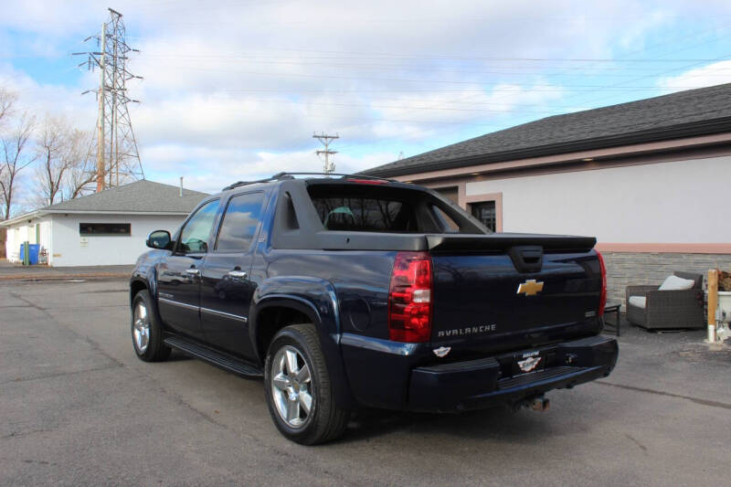 2012 Chevrolet Avalanche LTZ