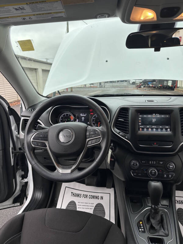 2019 Jeep Cherokee Latitude