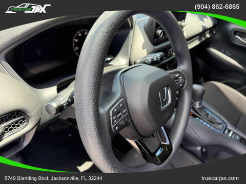 2025 Honda HR-V LX