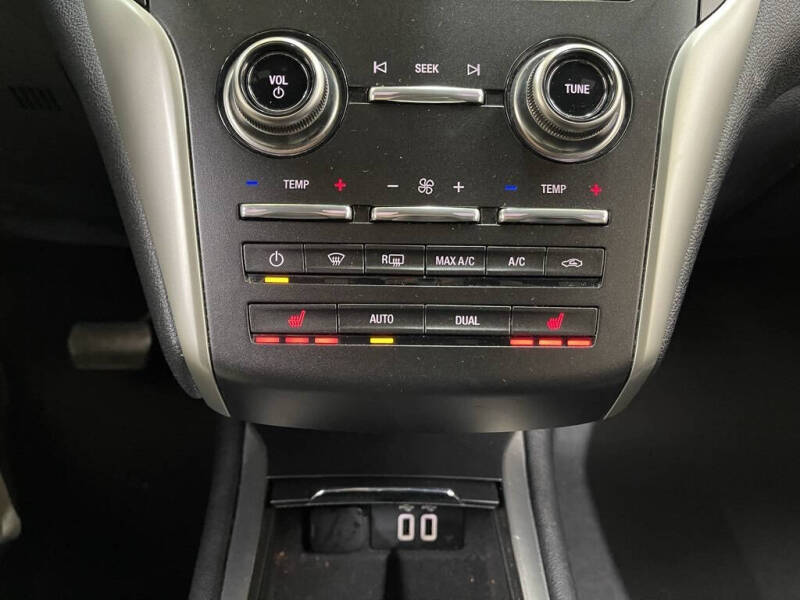 2019 Lincoln MKC Select