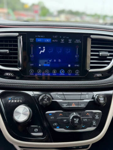 2017 Chrysler Pacifica Limited
