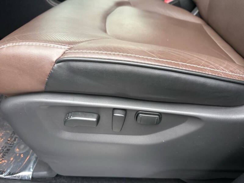 2022 Infiniti QX80 Luxe