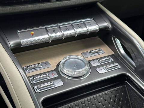 2024 Lincoln Nautilus Reserve