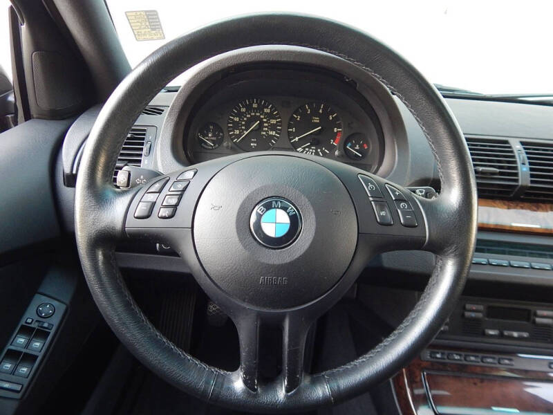 2003 BMW X5 3.0i