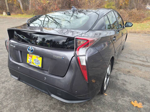 2018 Toyota Prius Four Touring