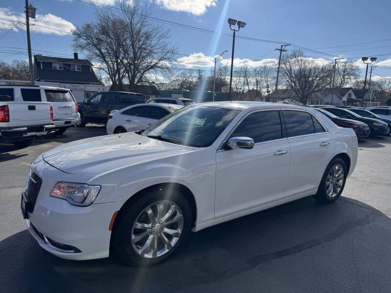 2016 Chrysler 300 C