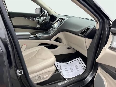 2020 Lincoln Nautilus Reserve