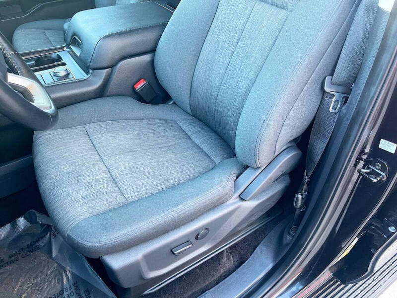 2022 Ford Expedition XLT