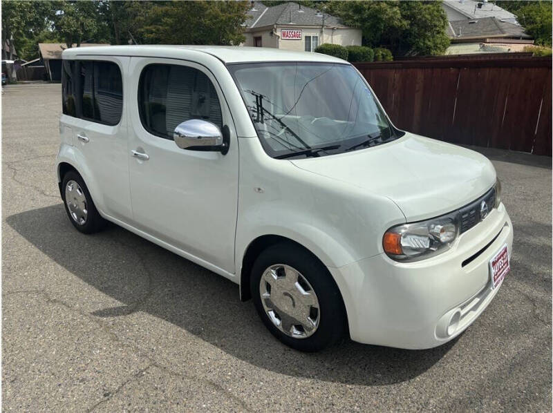 2011 Nissan cube