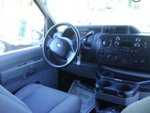 2014 Ford E-Series E-350 SD XLT