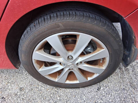 2013 Hyundai Accent SE