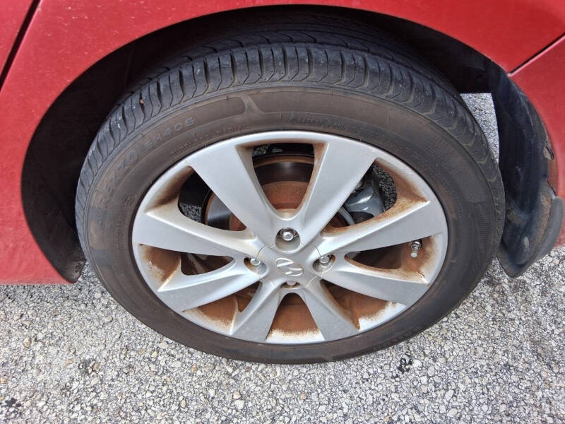 2013 Hyundai Accent SE