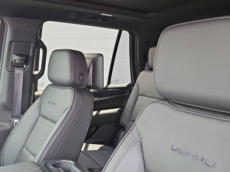 2024 GMC Yukon Denali