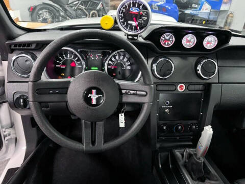 2008 Ford Mustang