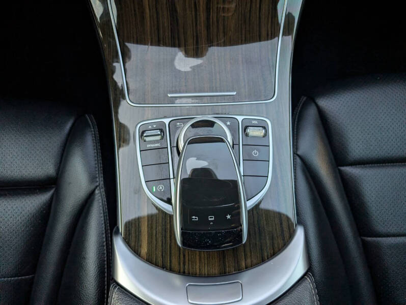 2016 Mercedes-Benz C-Class C 300