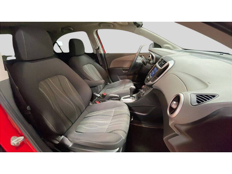 2020 Chevrolet Sonic LT