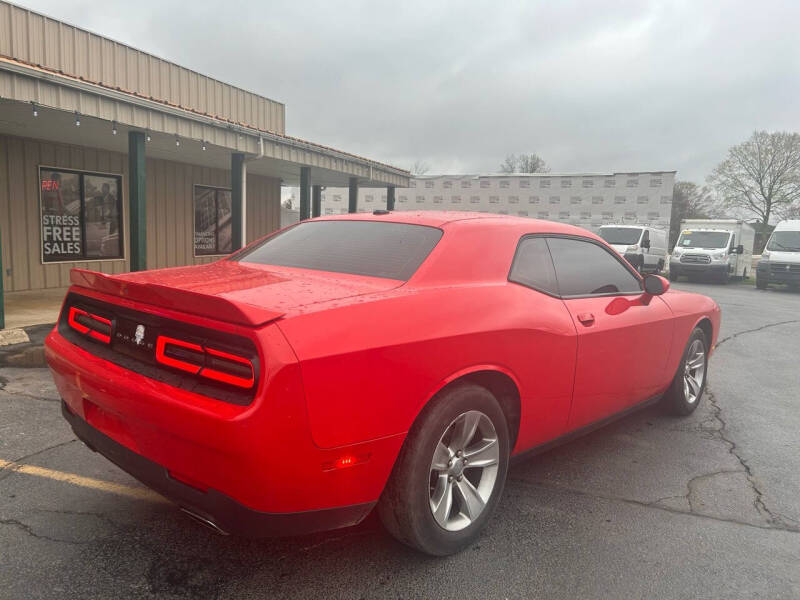 2018 Dodge Challenger SXT