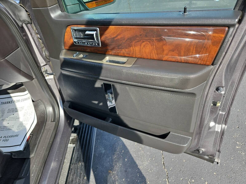 2014 Lincoln Navigator