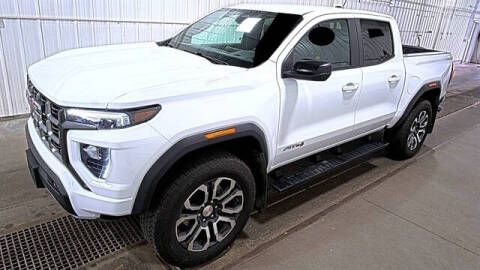 2024 GMC Canyon AT4