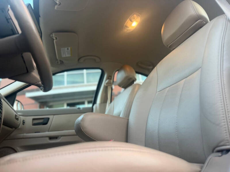 2005 Mercury Sable LS