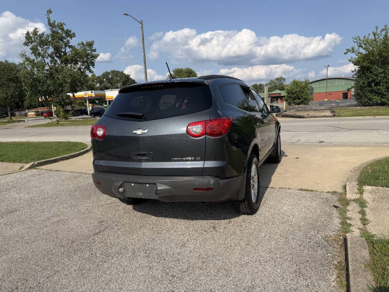 2011 Chevrolet Traverse LT