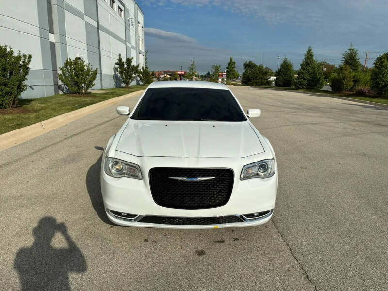 2021 Chrysler 300