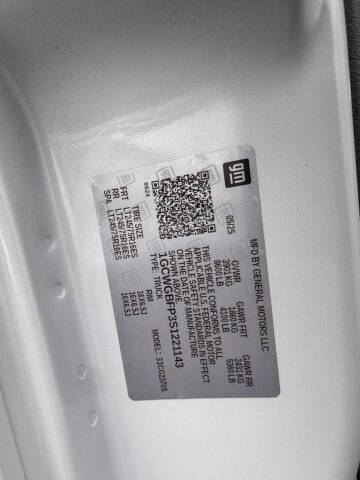 2025 Chevrolet Express 2500