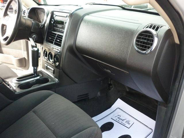 2010 Ford Explorer Sport Trac XLT