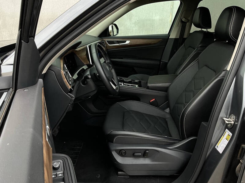 2025 Volkswagen Atlas SE 4Motion