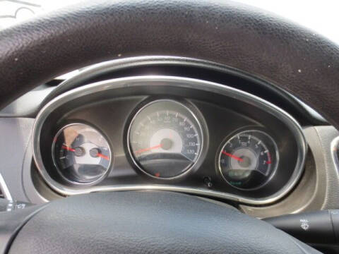 2013 Chrysler 200 LX