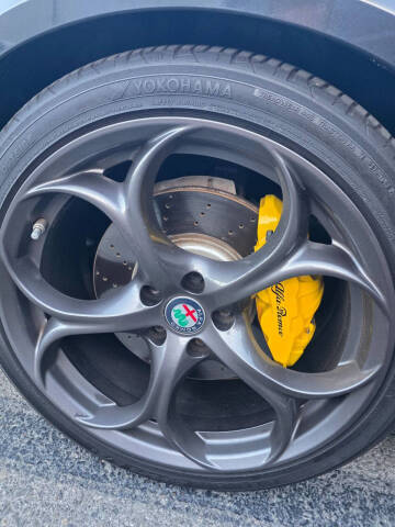 2017 Alfa Romeo Giulia Ti