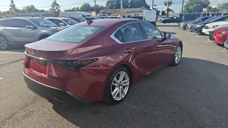 2022 Lexus IS 300