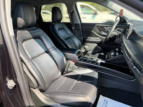 2022 Lincoln Corsair Standard