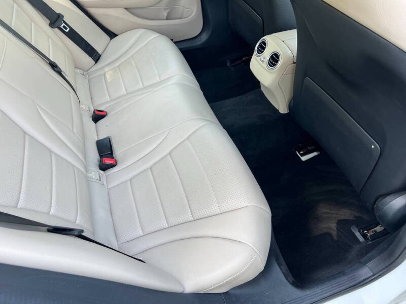 2017 Mercedes-Benz C-Class C 300