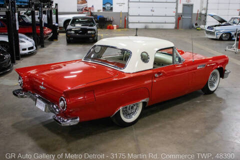 1957 Ford Thunderbird