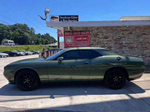 2018 Dodge Challenger SXT Plus