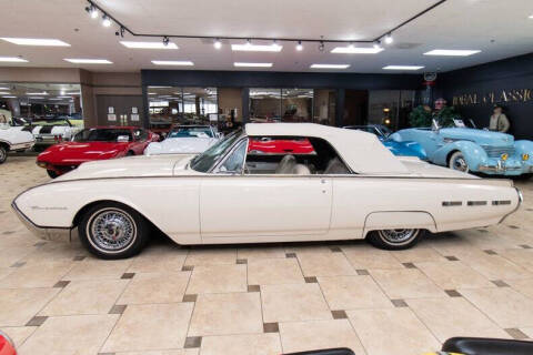 1962 Ford Thunderbird