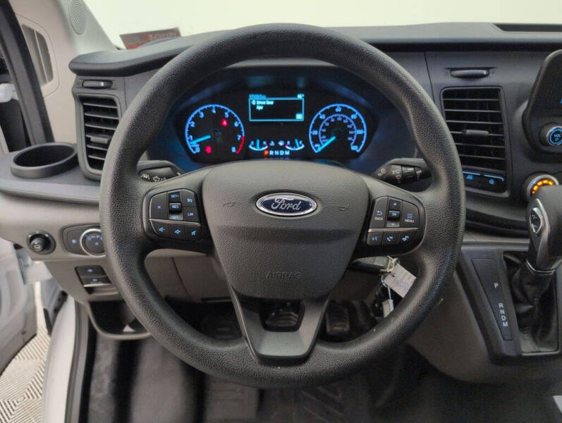 2025 Ford Transit